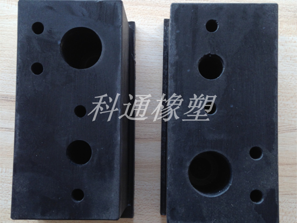 KT-01超高分子量聚乙烯异形件